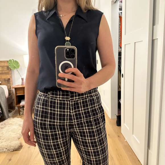 Theyskens’ theory sheer sleeveless top - Picture 4 of 4